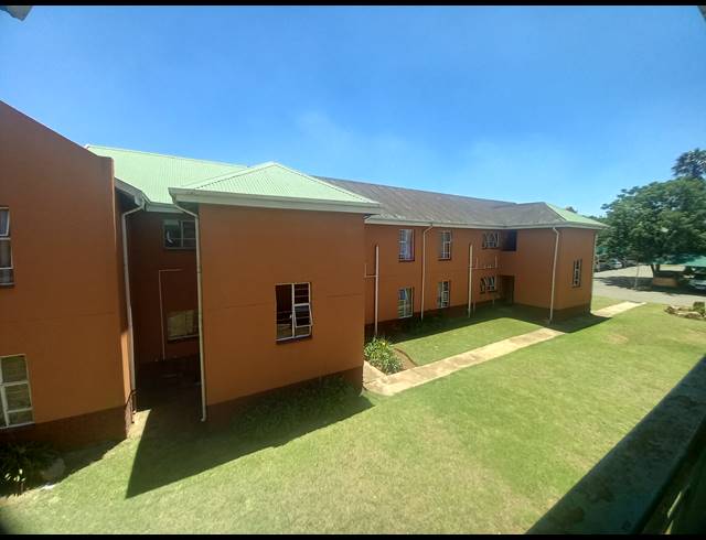 3 BEDROOM APARTMENT FOR SALE IN BOKSBURG CENTRAL